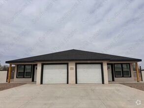 Building Photo - 2741 Aldrich Rd