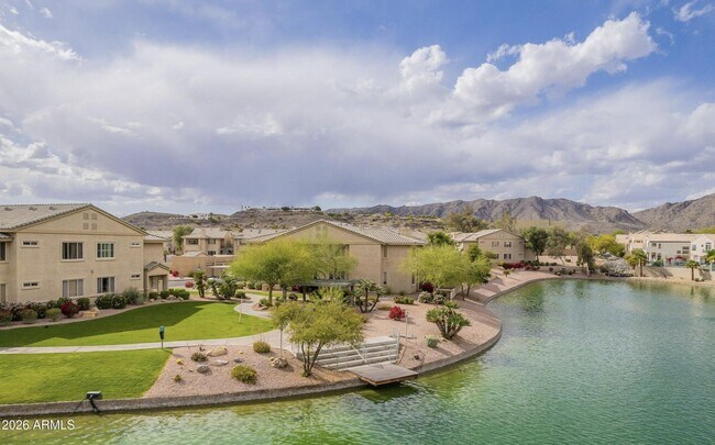 Building Photo - 16013 S Desert Foothills Pkwy