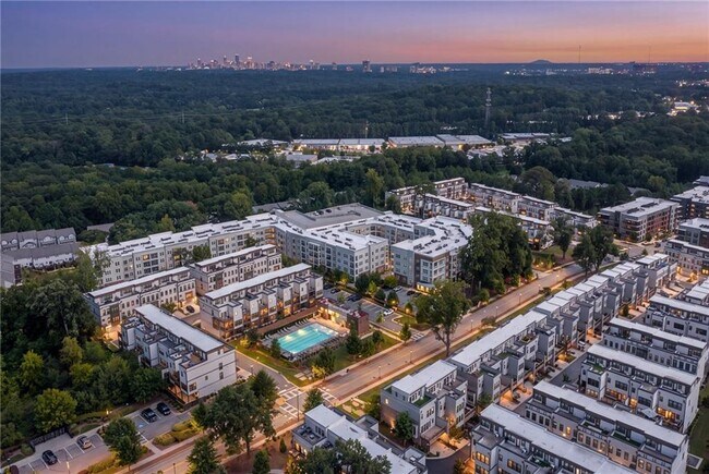 Building Photo - 2143 Burnside Dr NW