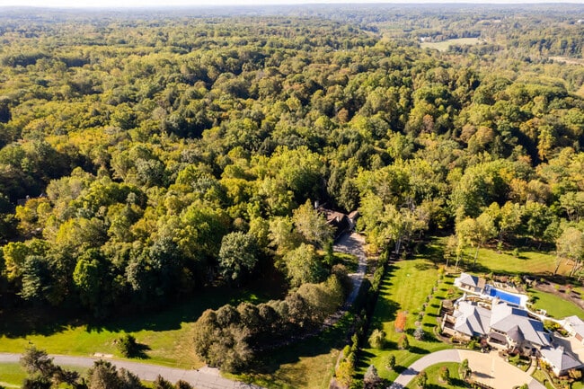 Building Photo - 117 Partridge Ln