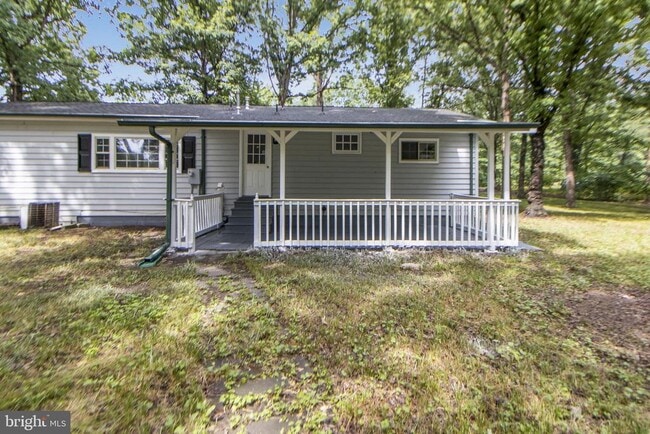 Building Photo - 1615 Truslow Rd
