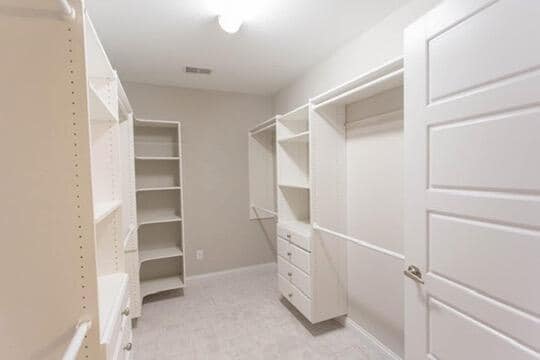 Building Photo - 952 Auckland Ave