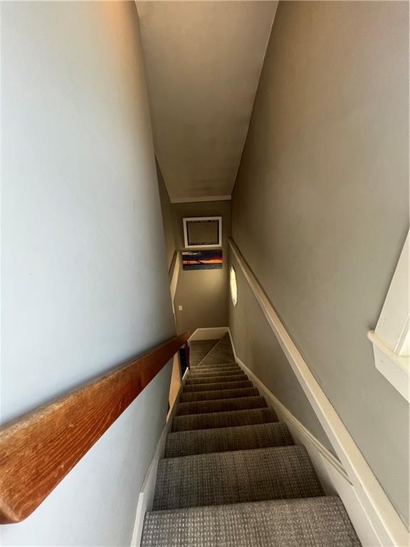 Building Photo - 16 Dudley Ave