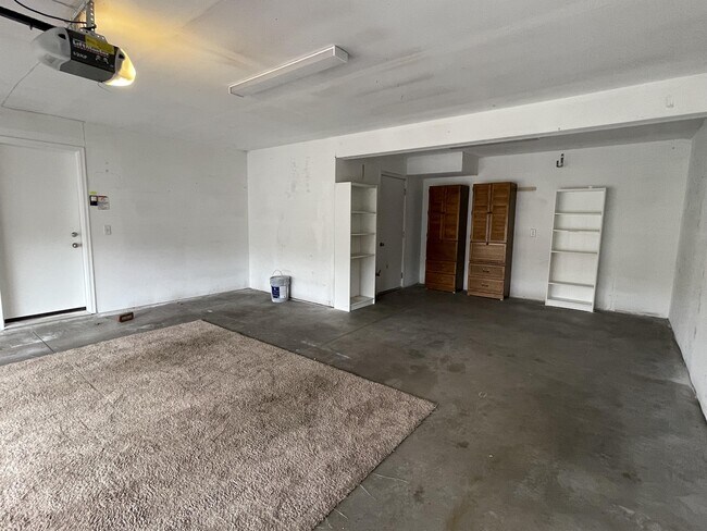 Building Photo - 18279 Key W Ct