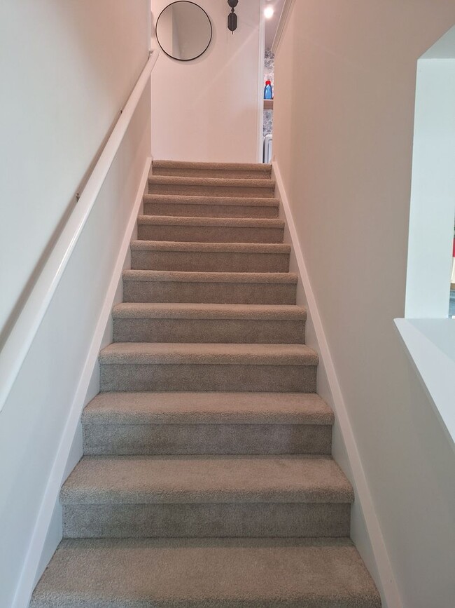 Building Photo - Outstanding Four Bedroom Home Less Than 10...