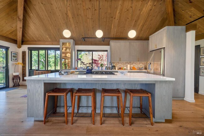 Building Photo - 3662 Lovall Valley Rd