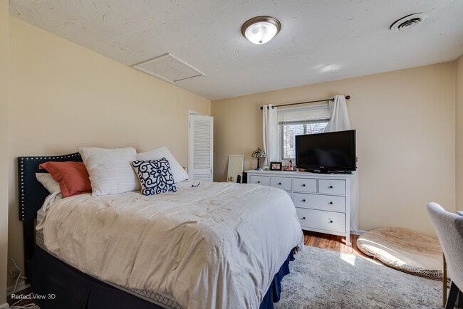 Building Photo - 11248 193rd St