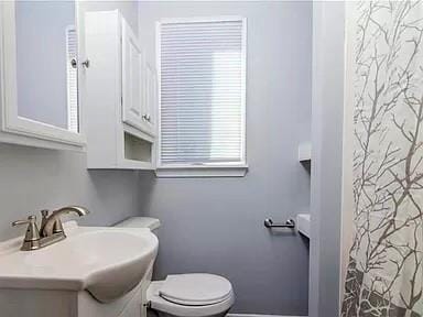 Building Photo - 14 Pearl St