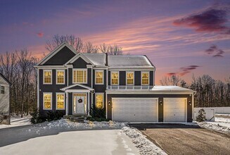 Building Photo - Luxurious Living Lewis Style: A Spacious 5-Bedroom Home with Modern Elegance