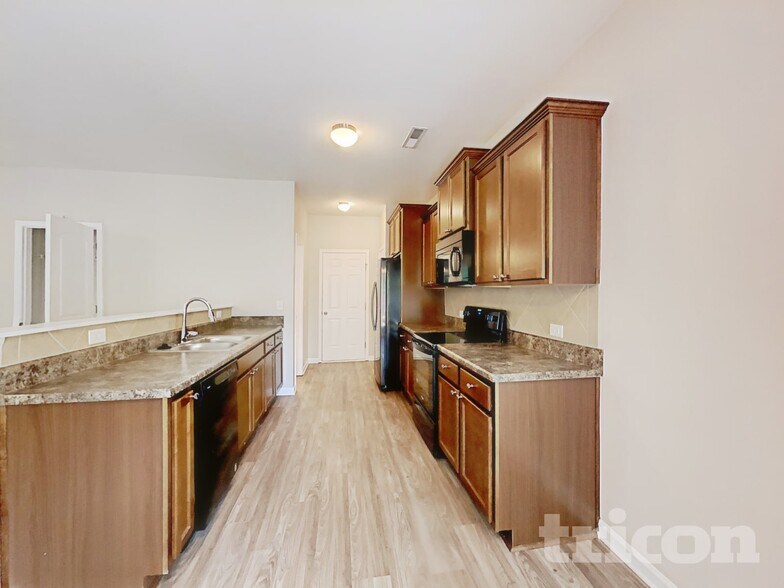 Building Photo - 1039 Manston Pl SW