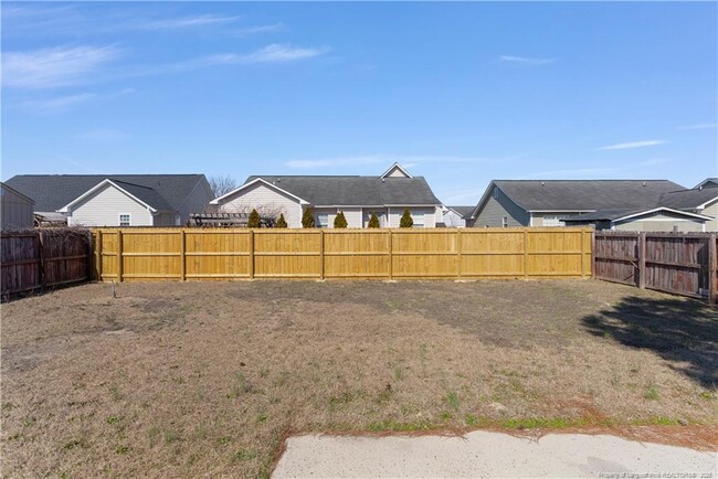 Building Photo - 1456 Middlesbrough Dr