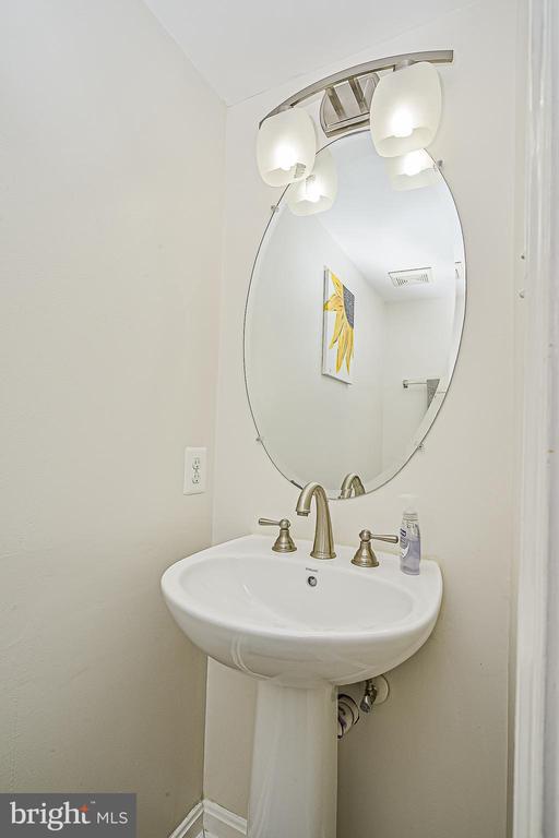 Building Photo - 8606 Rocky Gap Ct