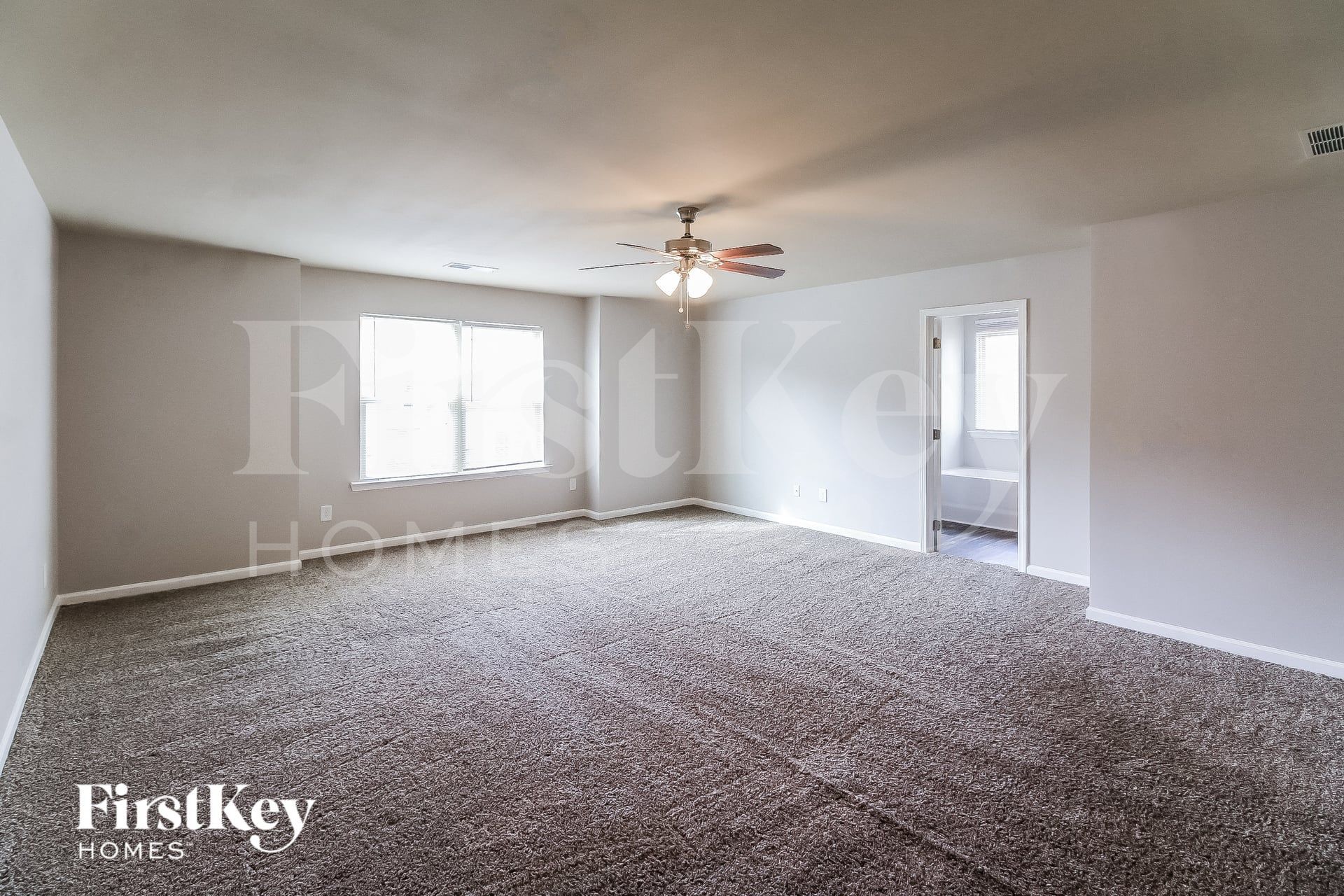 Building Photo - 44 Southwind Cir