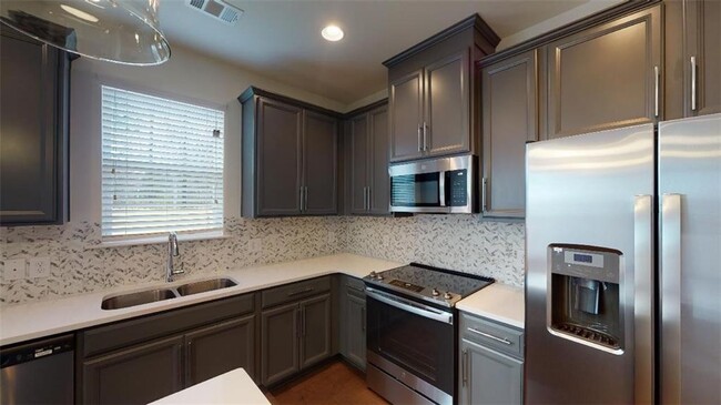 Building Photo - 2156 Arnage Dr