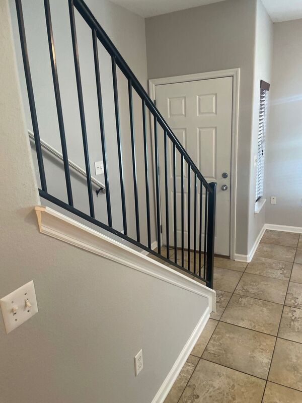 Building Photo - 2183 Del Carmel Way