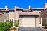 Building Photo - Townhome for Rent