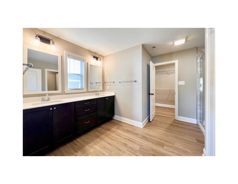 Building Photo - 9024 Kirkhaven Ln