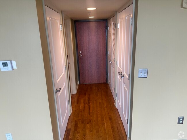 Building Photo - 600 Admiral Blvd