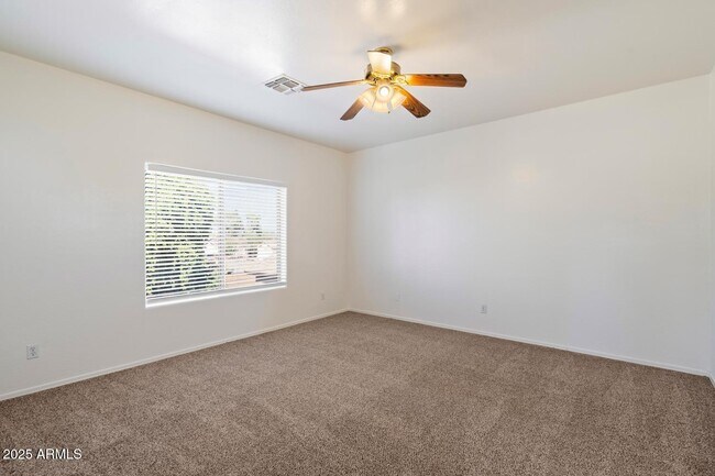 Building Photo - 13130 W Gelding Cir