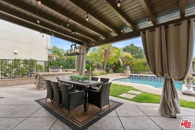 Building Photo - 11564 Apulia Ct