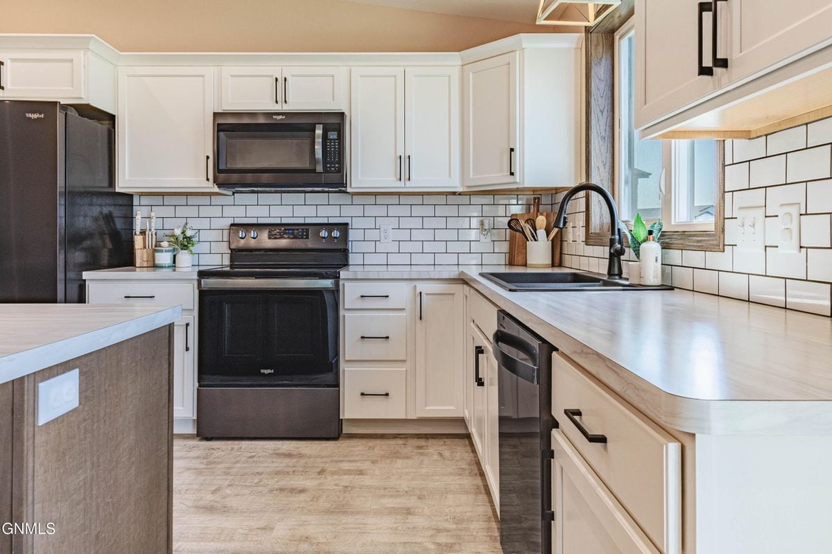 Building Photo - 4907 Maltby St