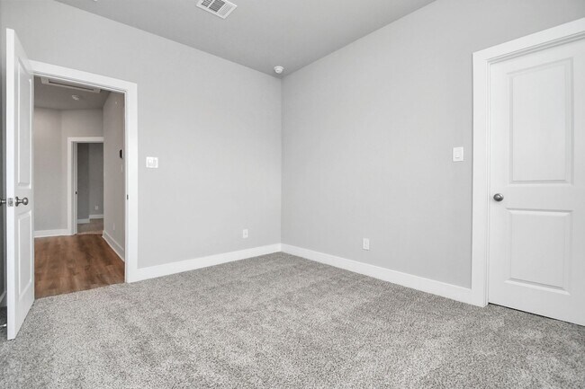 Building Photo - 21023 Treasure Gate Ln