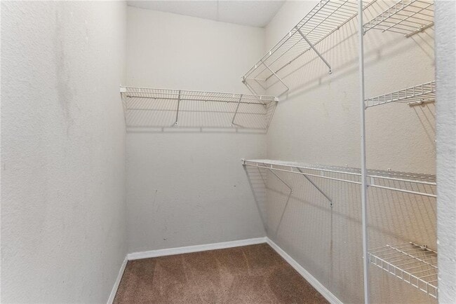 Building Photo - 6153 Metrowest Blvd