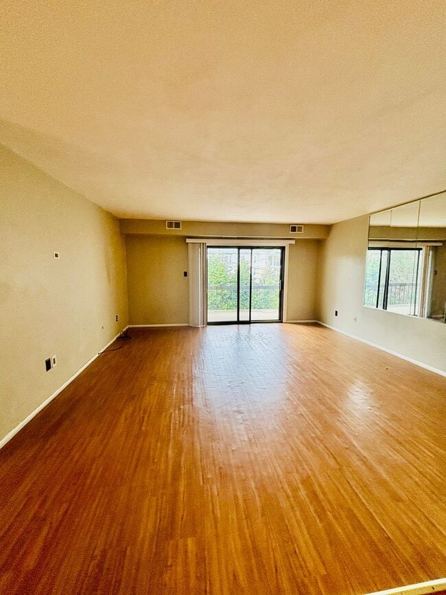 Building Photo - 20 Dougherty Blvd