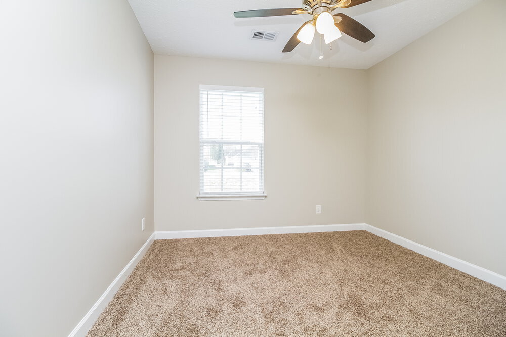 Building Photo - 1127 Sunnycrest Ct