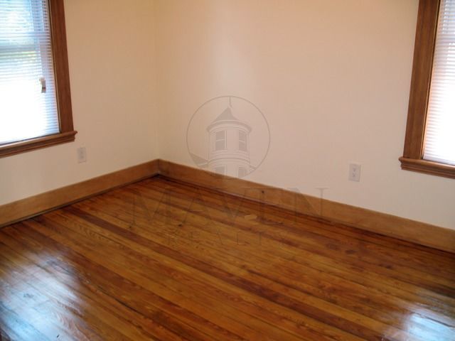 Building Photo - 32 Holyoke Rd