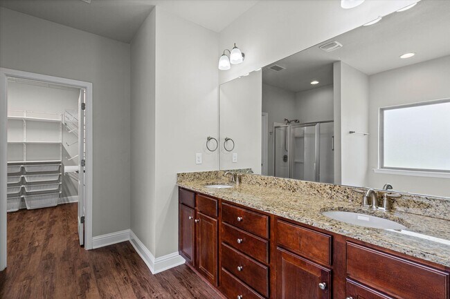 Building Photo - 31399 Spoonbill Rd
