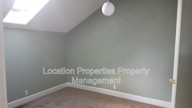 Building Photo - 2517 Morningside Dr