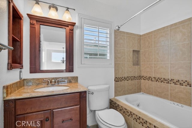 Building Photo - 14 Cll Alimar