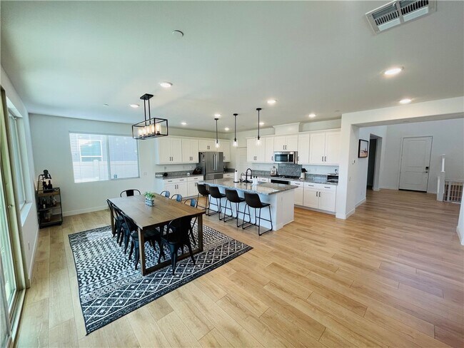 Building Photo - 30891 Laelia Cir