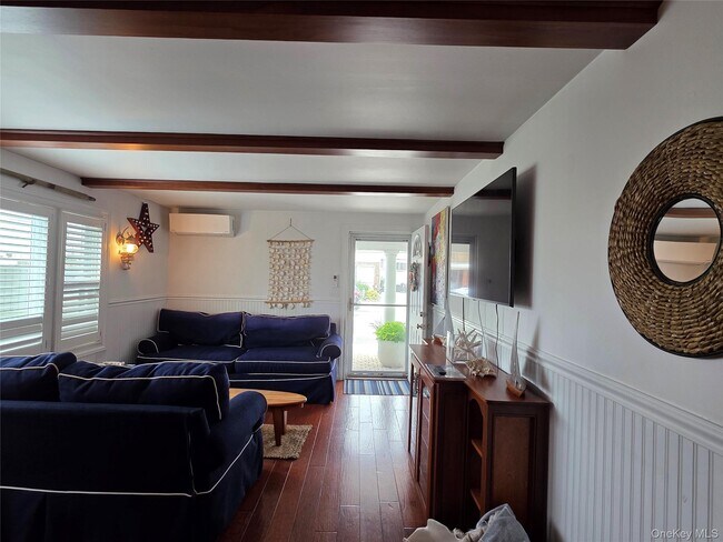 Building Photo - 34 Trenton Ave