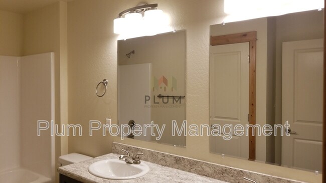 Building Photo - 2319 Aspen Grv Lp