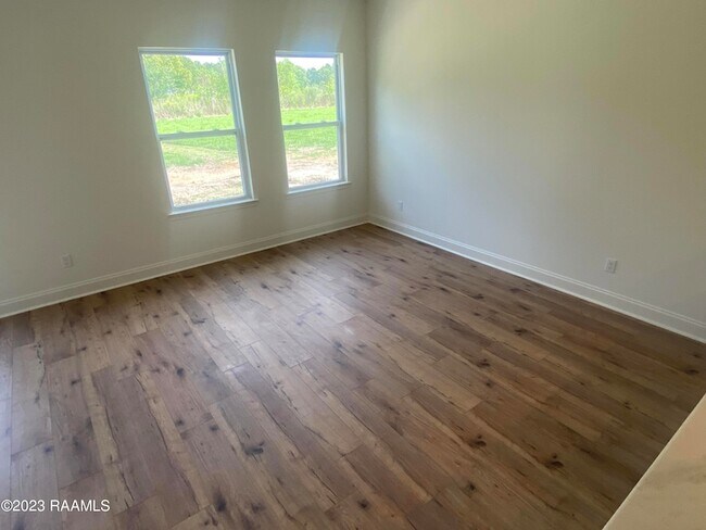 Building Photo - 8550 Cat Rd