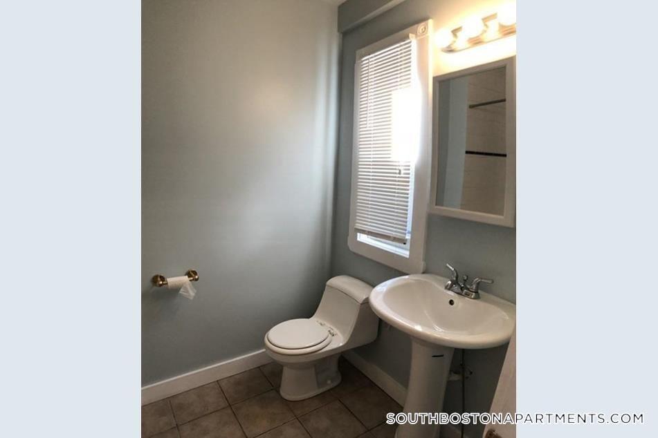 Building Photo - 44-46-46 Ward St