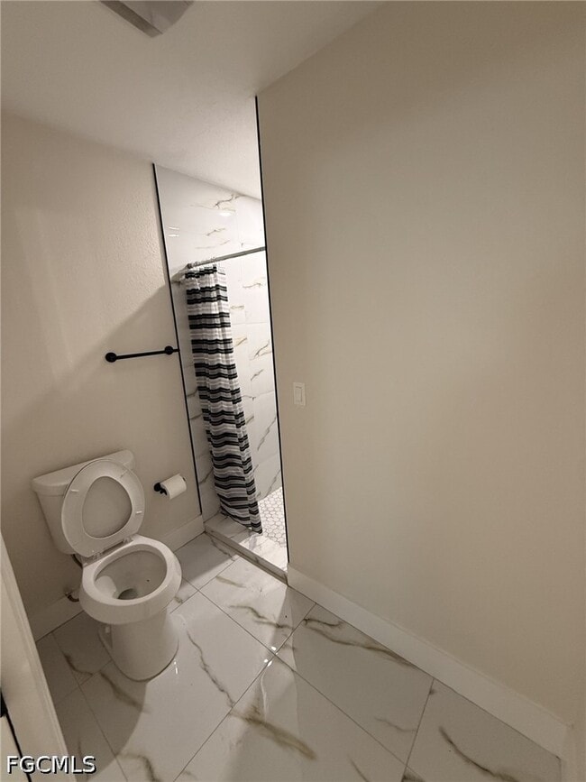 Building Photo - 1414 SE 6th Ave