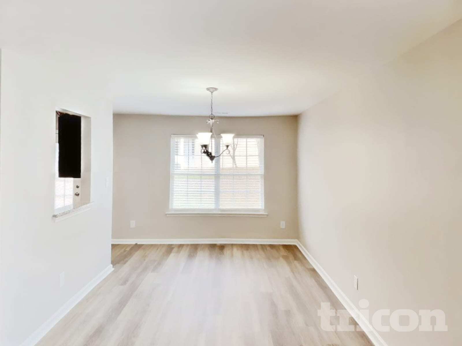 Building Photo - 301 Bedford Park Dr