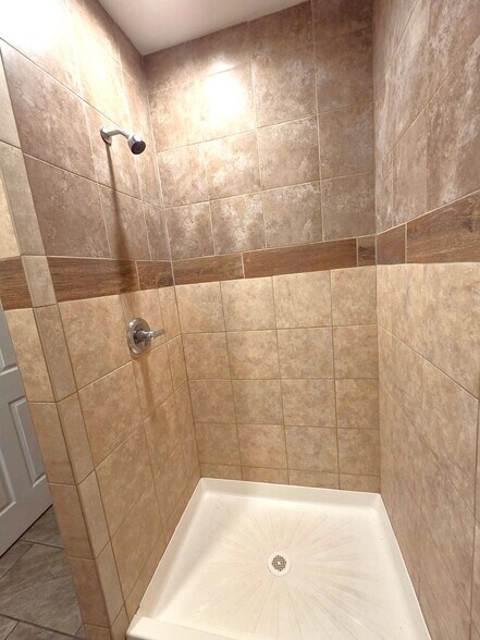 Building Photo - 1336-1340 Cranston Street