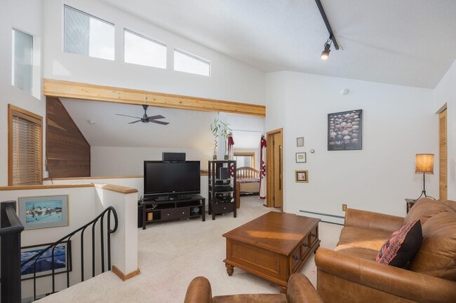 Building Photo - Available now!  Year lease!   POOL, Two Be...