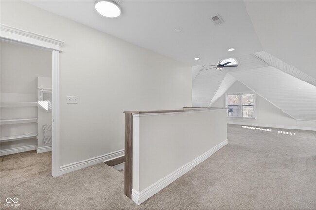 Building Photo - 916 Dawson St