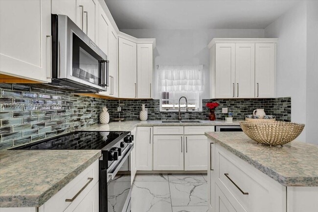 Building Photo - 1700 Cleveland Rd