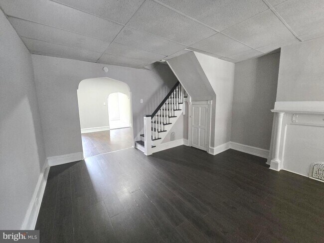 Building Photo - 4528 N 16th St