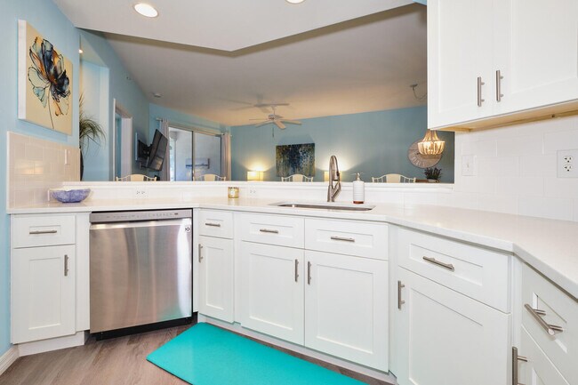 Building Photo - 9100 Southmont Cove