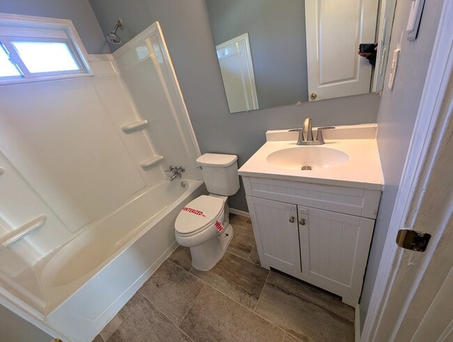 Building Photo - Pristine Ranch Style Home Located in the Derita Woods Community!