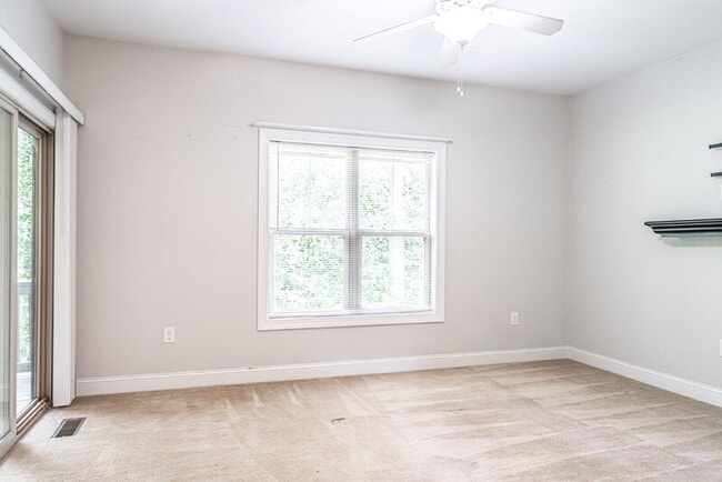Building Photo - 74 Cypress Cir