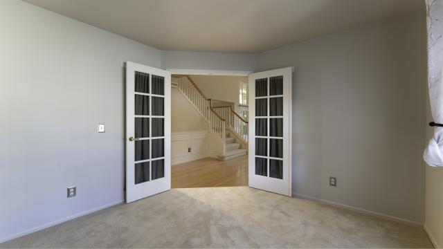 Building Photo - 4 bedroom in Issaquah WA 98027