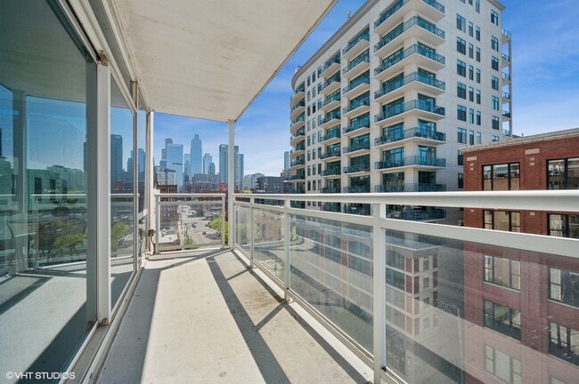 Building Photo - 757 N Orleans St